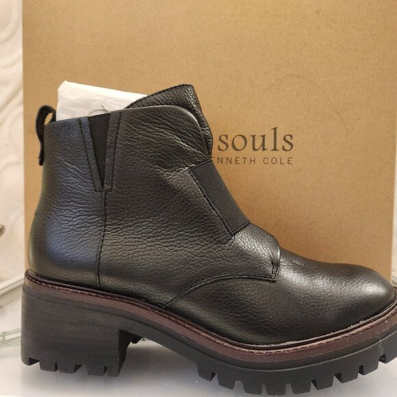 Gentle Souls "Brooklyn" Elastic Booties. Black. Leather. NIB. Size 7 - Picture 1 of 11